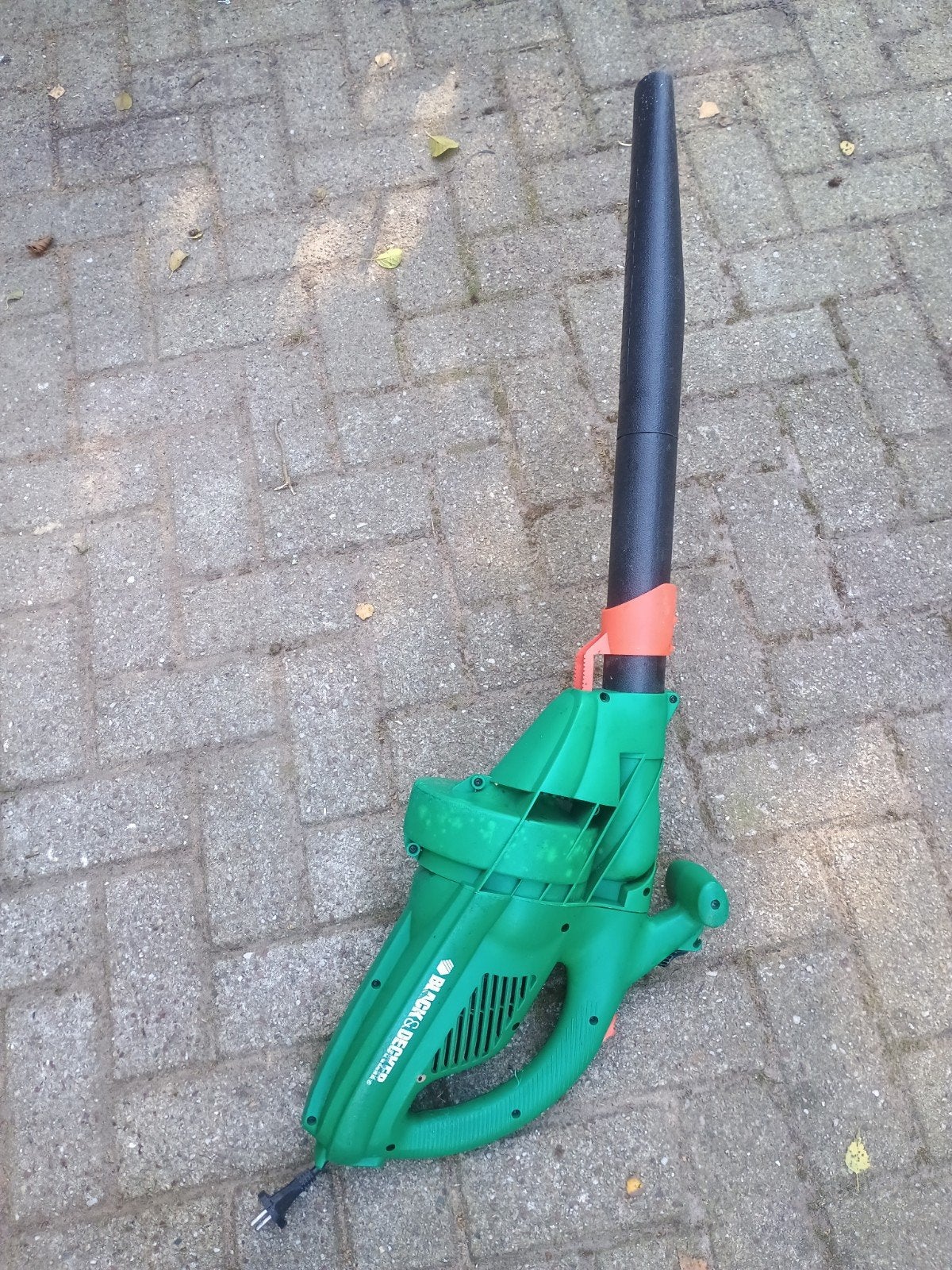 Bladblazer, Tuin en Terras, Gebruikt, Handgedragen, Ophalen of Verzenden, Black & Decker