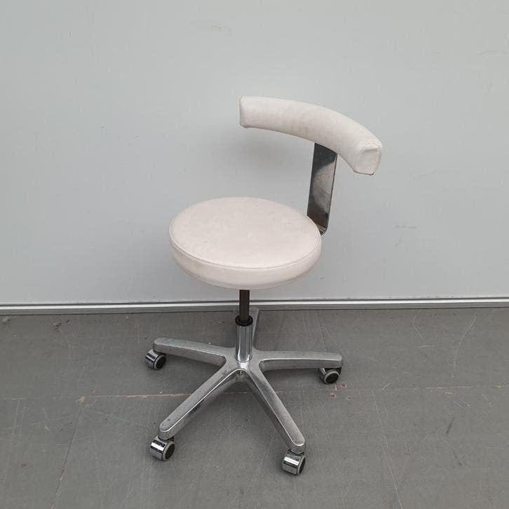 tandartsstoel werkstoel witte skai (met schade), Ophalen, Gebruikt, Wit