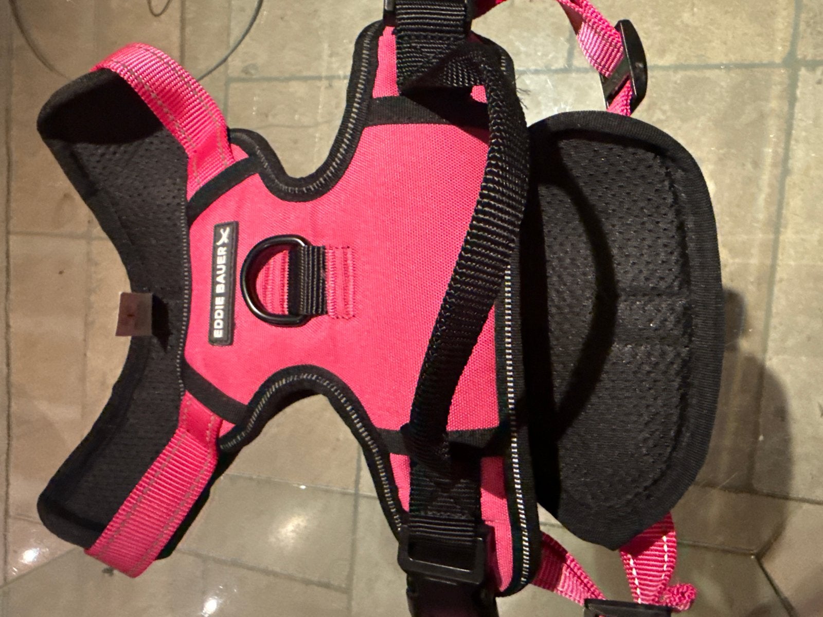 Eddie Bauer verstelbaar en comfortabel hondentuig, maat L,, Ophalen of Verzenden, Nieuw