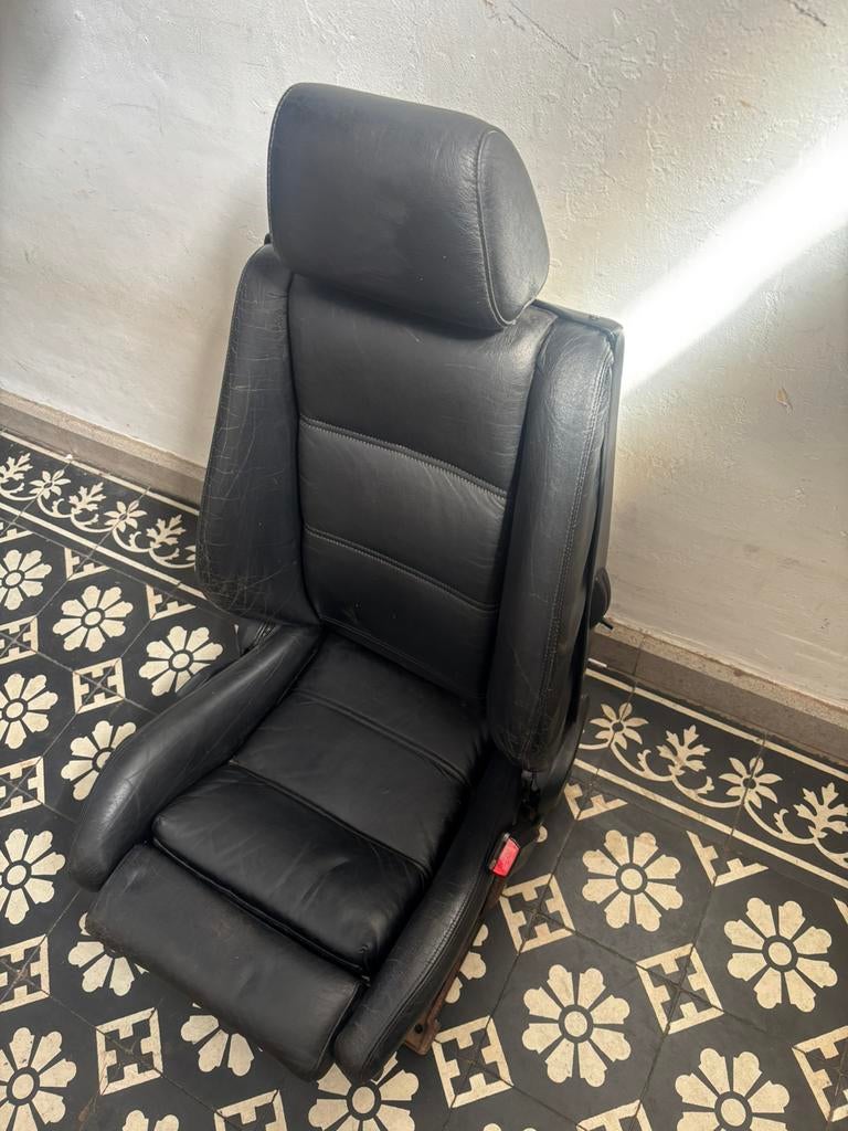 Bmw e30 cabrio zwart leder sportstoel passagier. Nette staat, Auto-onderdelen, Interieur en Bekleding, Ophalen of Verzenden, BMW
