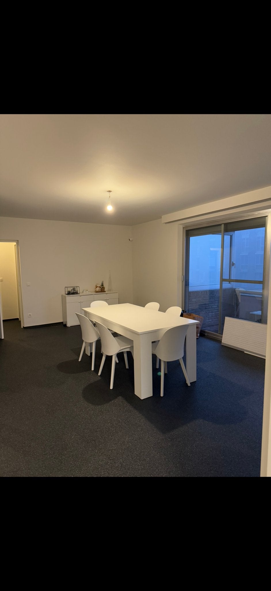 Eettafel, Ophalen, Overige materialen, Gebruikt, 50 tot 100 cm