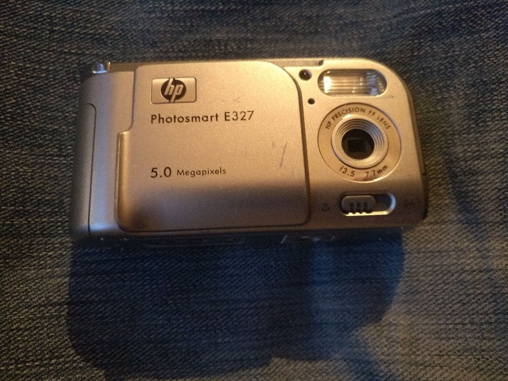HP Photosmart E327 digitale camera 5 MP, Overige typen, Ophalen of Verzenden, Zo goed als nieuw, HP