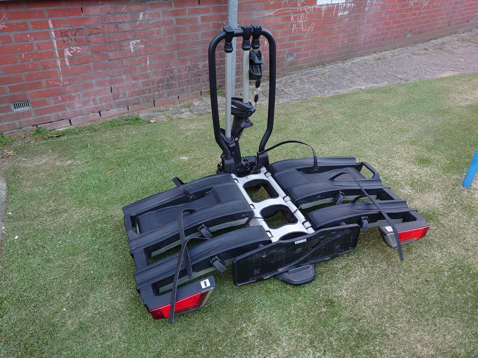 Thule easyfold xt 934 fietsdrager geschikt voor E-bike, Ophalen, 3 fietsen of meer, Elektrische fiets, Zo goed als nieuw