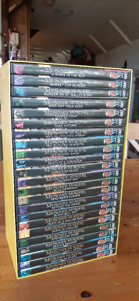 23 DVD van Midsomer murders, Ophalen, Boxset, Zo goed als nieuw, Vanaf 12 jaar