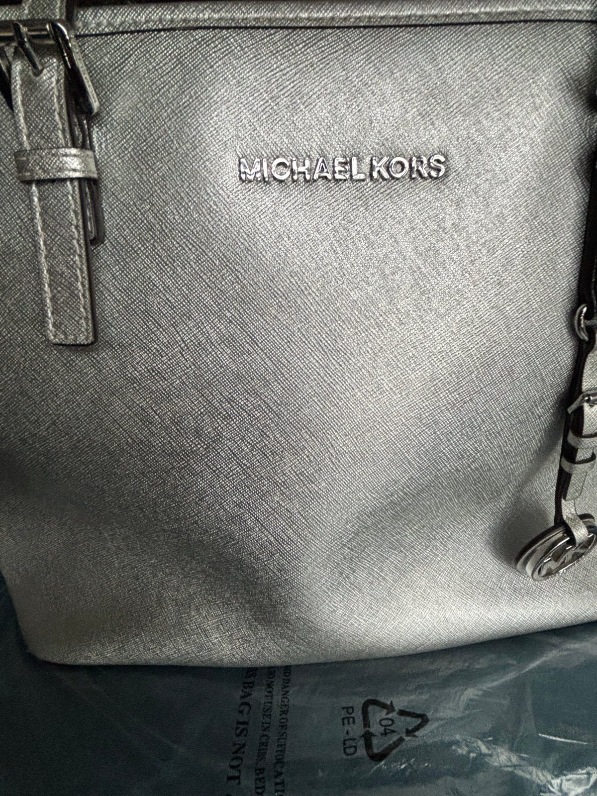 Michael Kors Shopper Zilver - Zo goed als nieuw, Ophalen of Verzenden, Zo goed als nieuw, Overige kleuren, Shopper