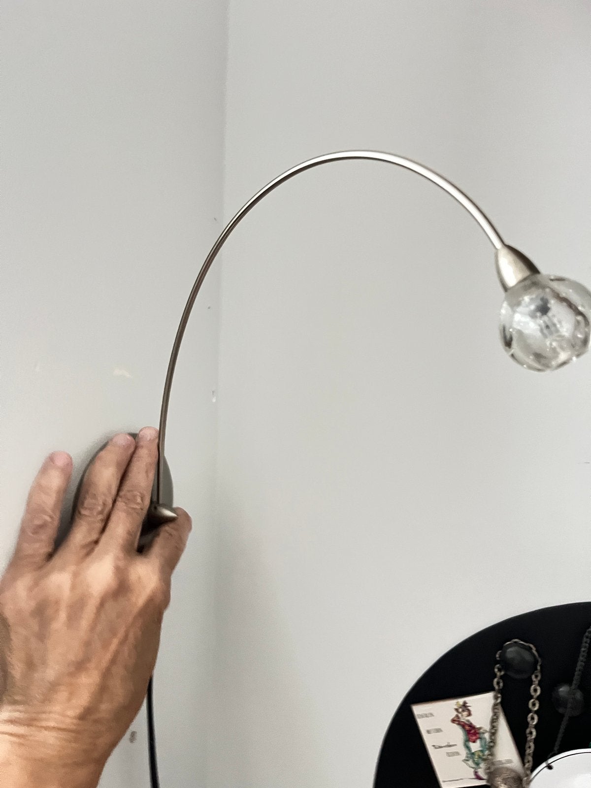 Steinhauer design wandlamp – gebogen arm & glazen bol, Ophalen, Zo goed als nieuw, Metaal