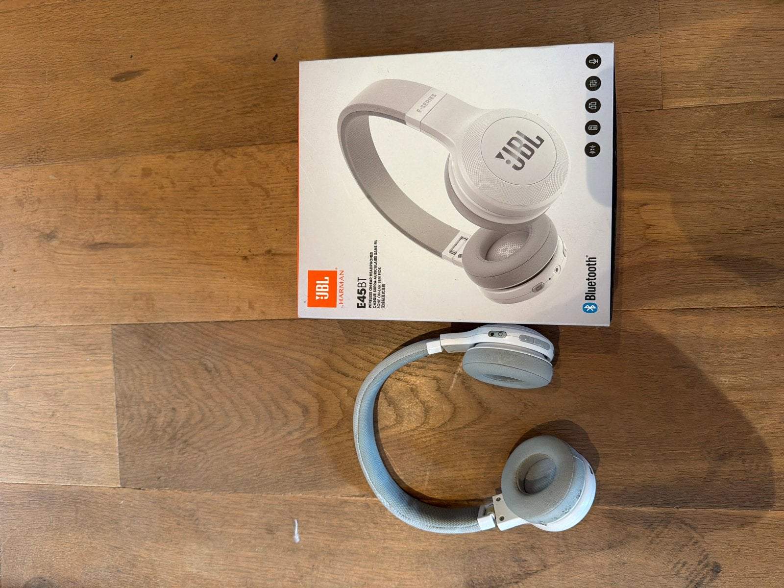 JBL E45BT On-ear Koptelefoon - Wit/Grijs, Audio, Tv en Foto, Koptelefoons, Ophalen, Gebruikt, JBL, Bluetooth