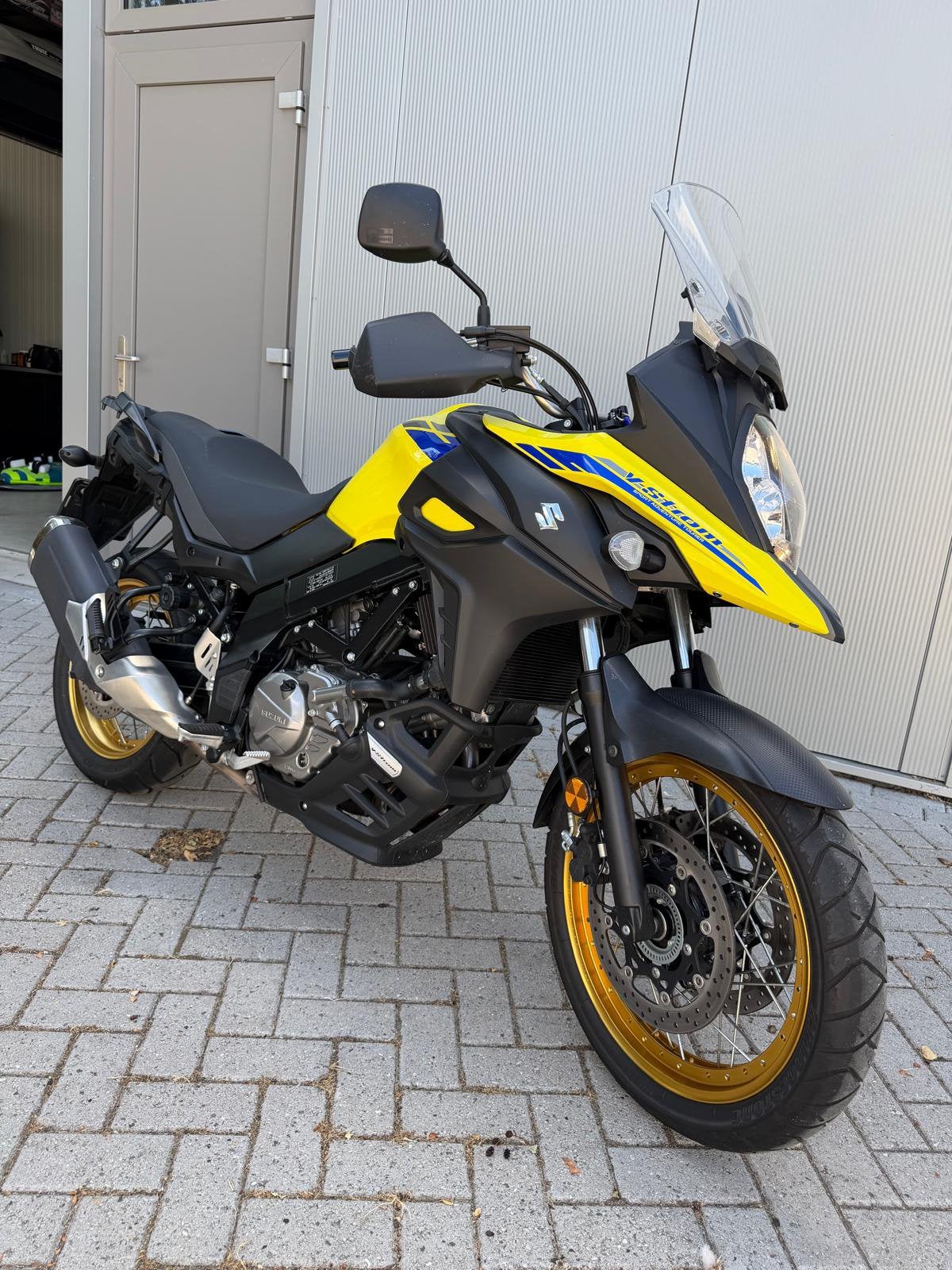 Suzuki V-Strom 650 DL- Avontuurlijke Toermotor, Motoren, Motoren | Suzuki, 2 cilinders, Motorrijbewijs A, Gebruikt, Particulier