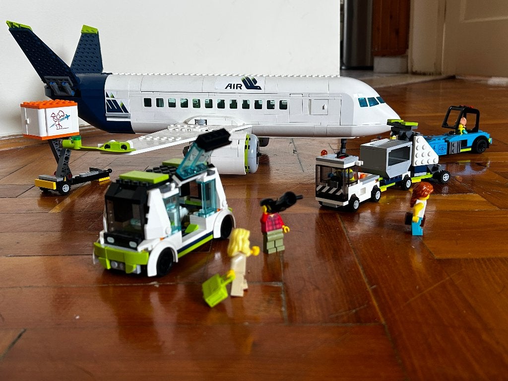 Lego City set vliegtuig 60367 compleet, Kinderen en Baby's, Speelgoed | Duplo en Lego, City, Lego, Ophalen of Verzenden, Zo goed als nieuw