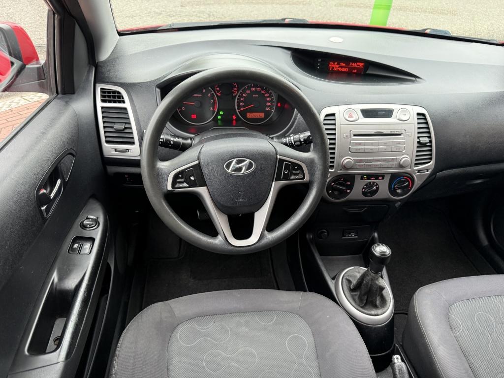Hyundai i20 1.2i Dynamic | airco | Mp3 | 1e eigenaar |, 945 kg, 450 kg, Gebruikt, 31 €/maand
