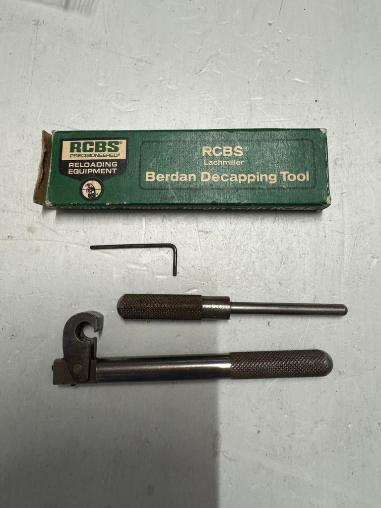 Rcbs decapping tool herlaad berdan, Ophalen, Gebruikt