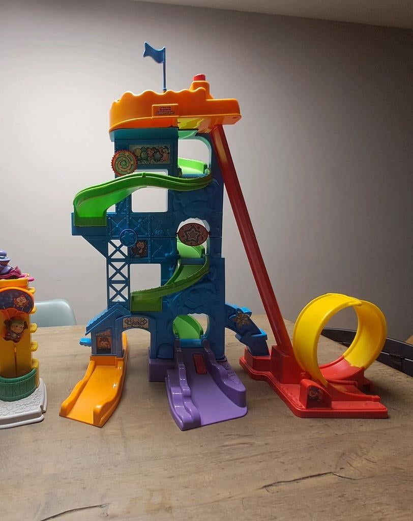 Fisherprice Little Peolple autobaan schuuropruiming, Kinderen en Baby's, Speelgoed | Fisher-Price, Ophalen