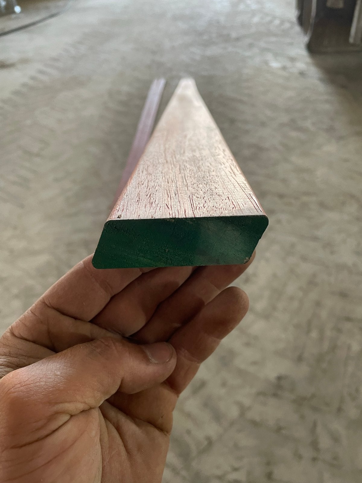 Nieuwe A-klasse Padoek Rhombus Model E Hout, Ophalen, 25 tot 50 mm, Nieuw, 250 tot 300 cm