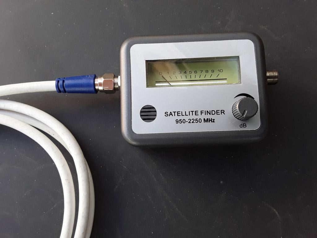 Satelliet Finder 950-2250 MHz met kabel, Ophalen of Verzenden, Gebruikt, (Schotel)antenne-accessoires, Overige merken