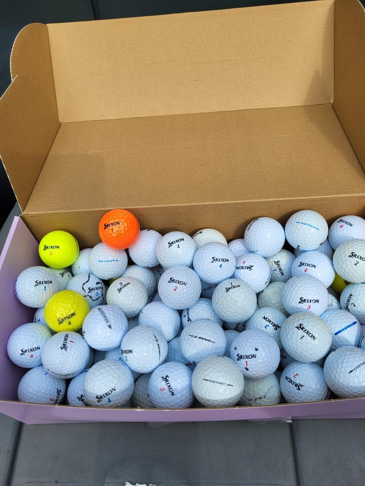 100 Srixon golfballen mix, Sport en Fitness, Ophalen of Verzenden, Gebruikt, Bal(len)