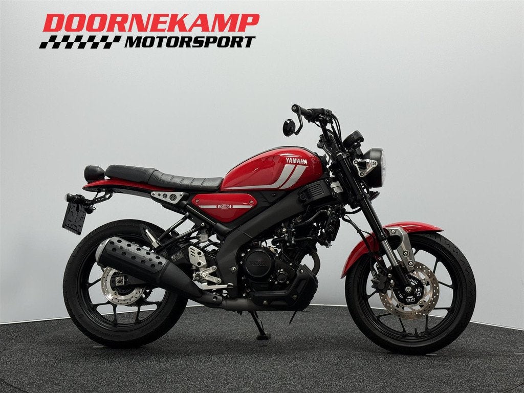 Yamaha XSR 125 (bj 2021), Motoren, Motoren | Yamaha, Bedrijf, Naked bike, 11 kW of minder, ABS, LED Verlichting