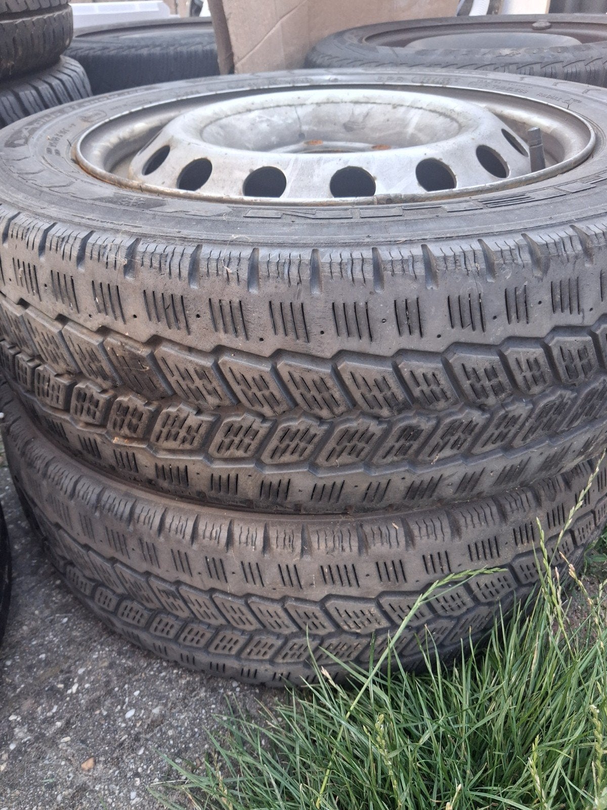 1 paar banden op velgen 195/65 R16C met 4-5 mm profiel, Ophalen, Gebruikt