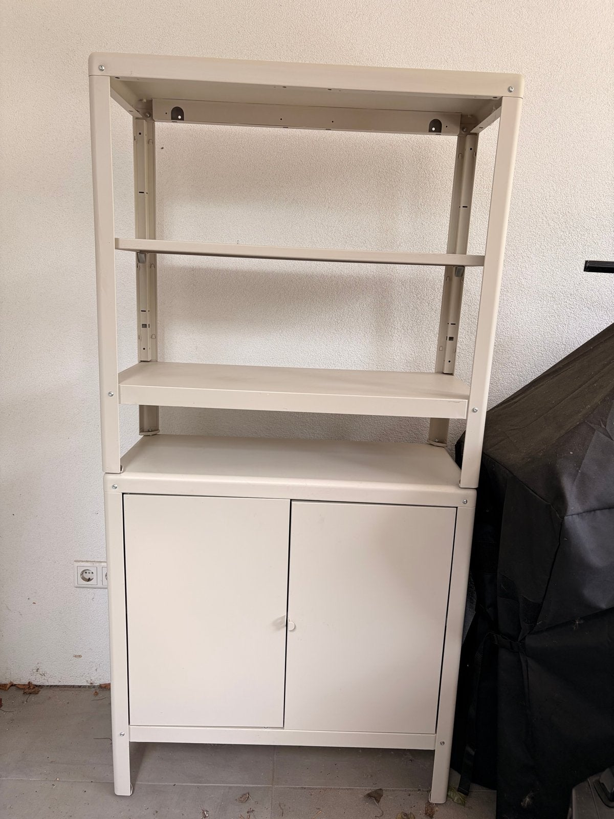 IKEA KOLBJÖRN Opbergrek met kast, beige, Zo goed als nieuw, Metaal, 150 tot 200 cm, 25 tot 50 cm