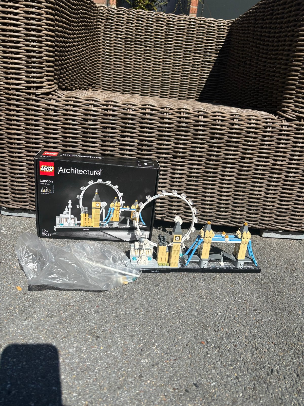 LEGO Architecture London Skyline 21034 - Zo goed als nieuw, Compleet, Lego, Architecture, Ophalen of Verzenden