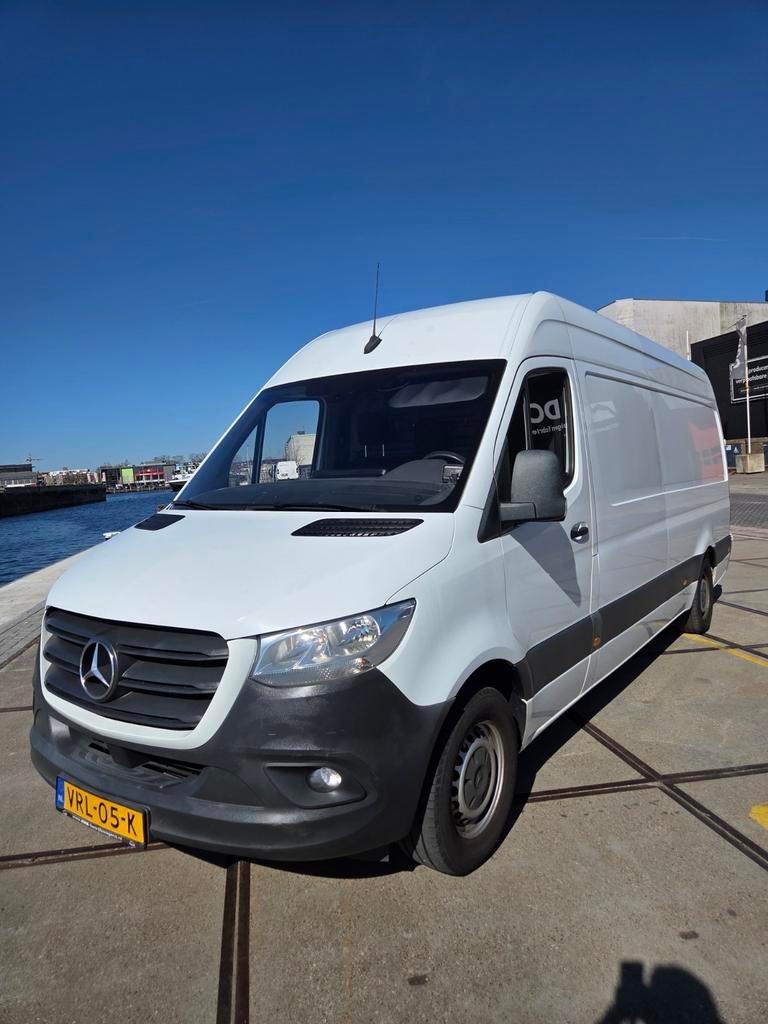 Mercedes-Benz Sprinter Met Laadklep L3H2, 13 km/l, Achterwielaandrijving, Euro 6, 2000 kg