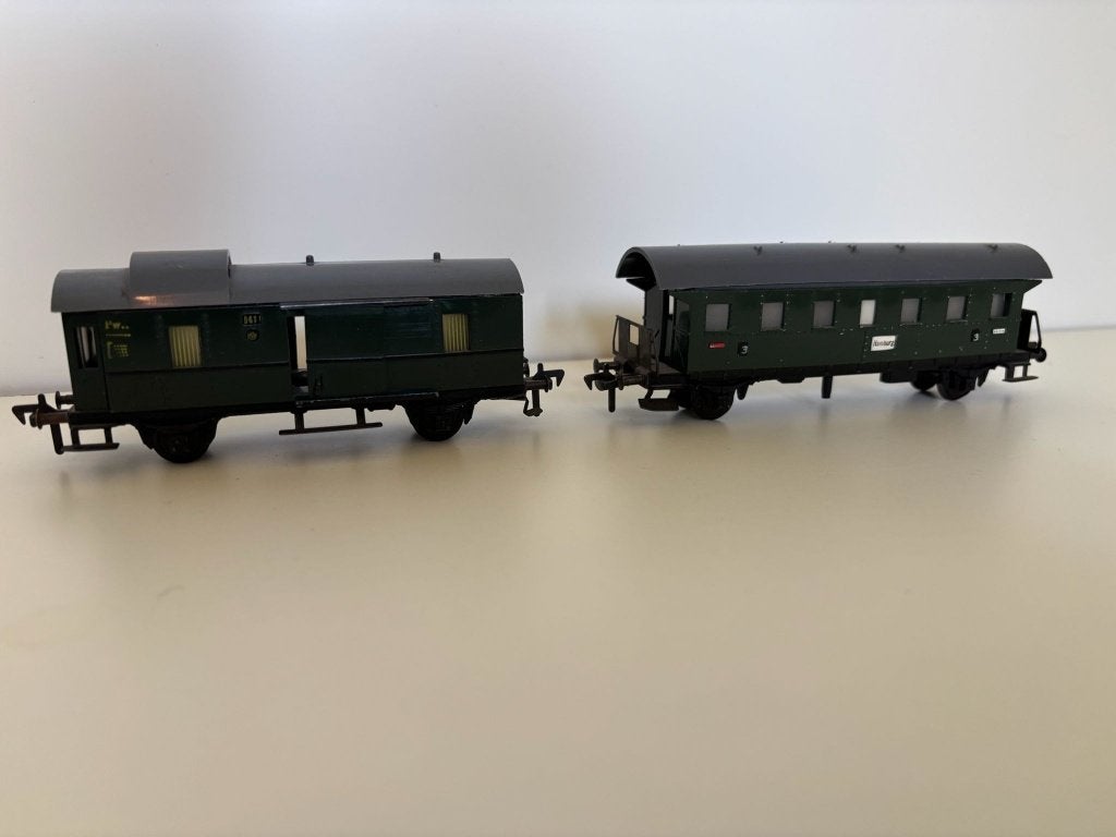 Fleischmann Rijtuigen Set - Groene Passagierswagons, Hobby en Vrije tijd, Modeltreinen | H0, Gebruikt, Gelijkstroom, Fleischmann