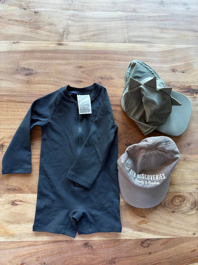 H&M UV zwemset met cap en petje maat 62/68 nieuw, Kinderen en Baby's, Maat 62, Nieuw, Ophalen of Verzenden, Overig