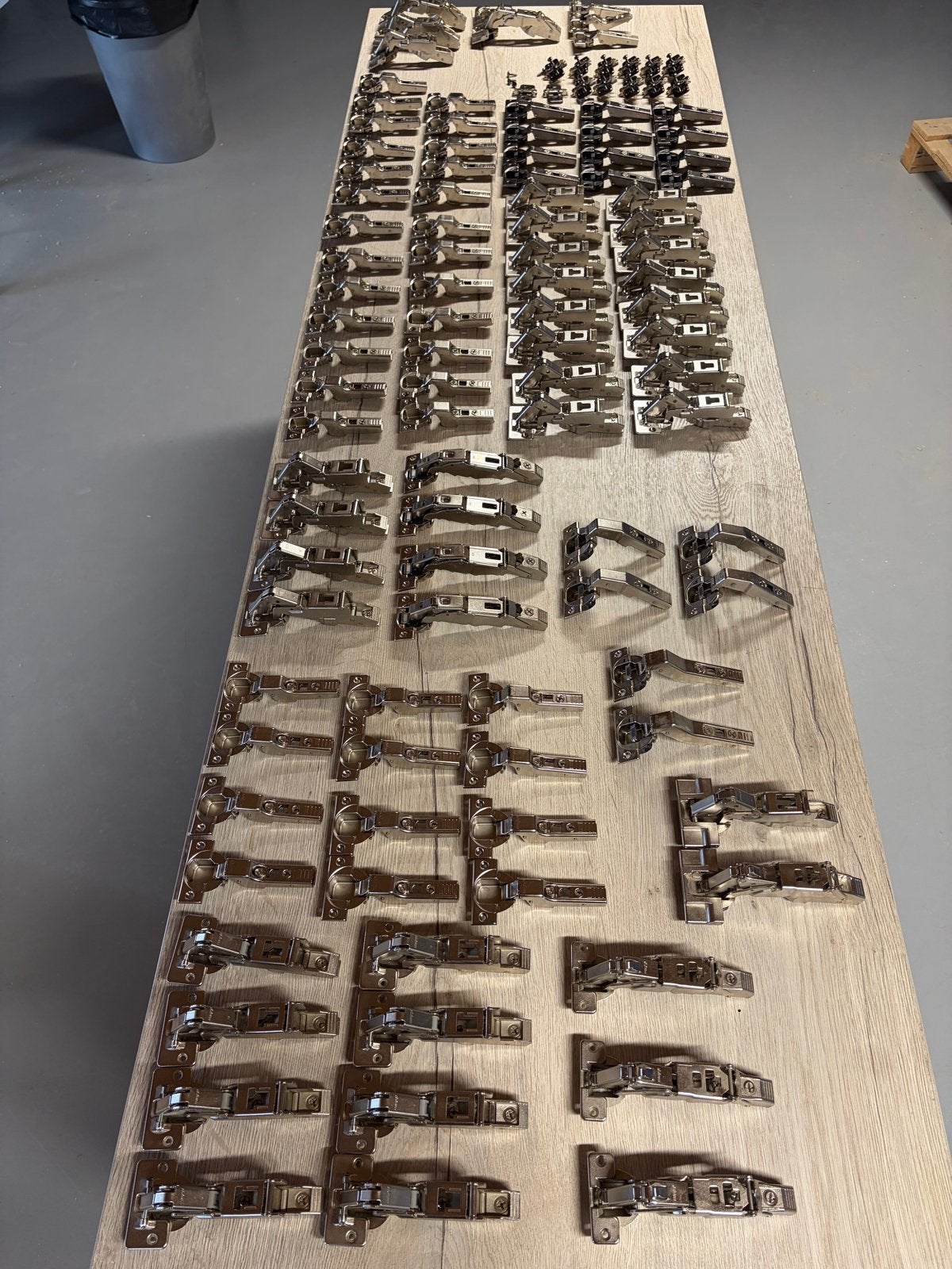 Blum Scharnieren - Diverse Soorten - Totaal 90 Stuks, Ophalen of Verzenden, Nieuw, Scharnier