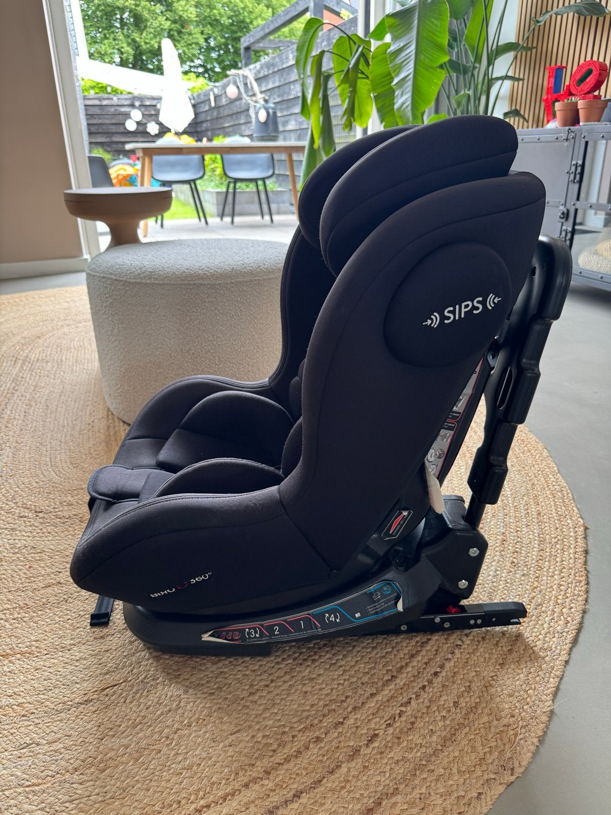 Babyauto Biro 360 autostoel - draaibaar en Isofix, Autogordel of Isofix, Gebruikt, Verstelbare rugleuning, Ophalen