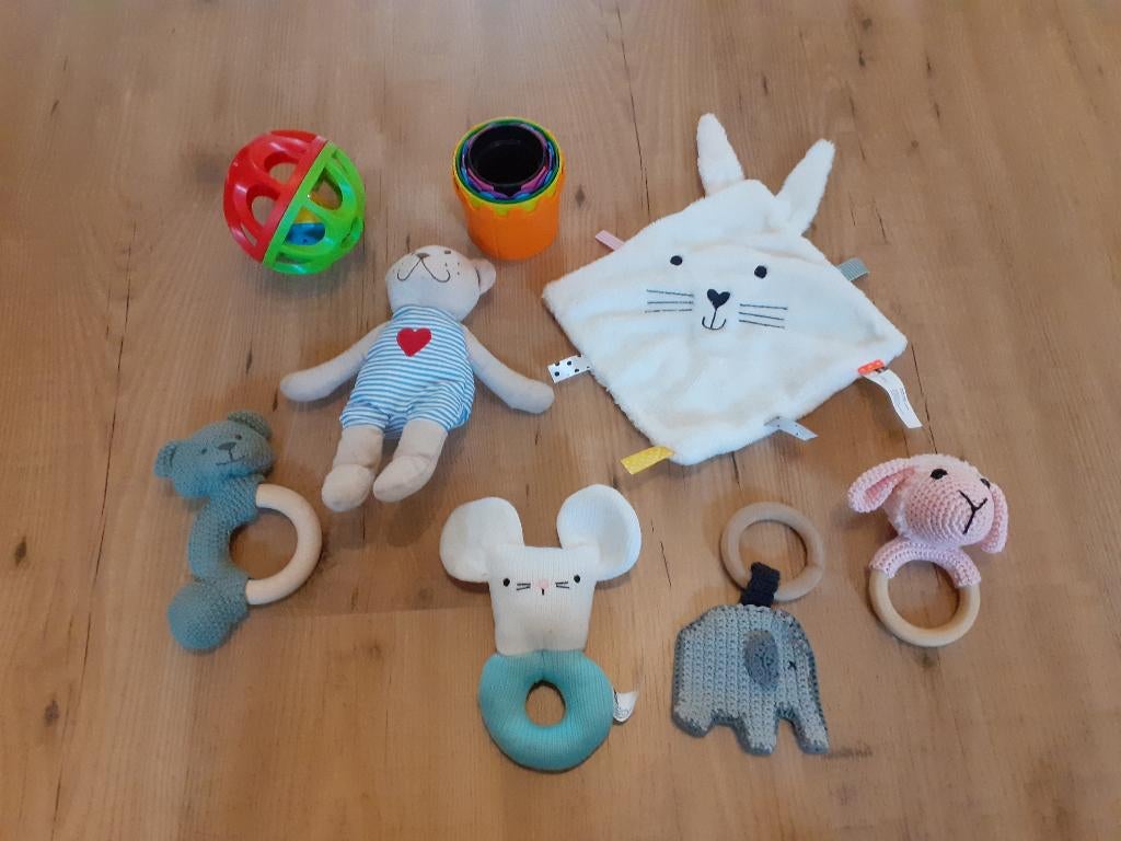 Gratis* babyspeelgoed, Kinderen en Baby's, Speelgoed | Babyspeelgoed, Ophalen of Verzenden, Zo goed als nieuw, Overige typen