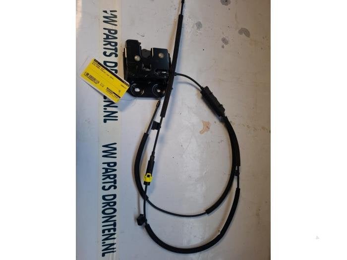 Achterbank slot van een Alfa Romeo Stelvio, Gebruikt, -, Verzenden, -