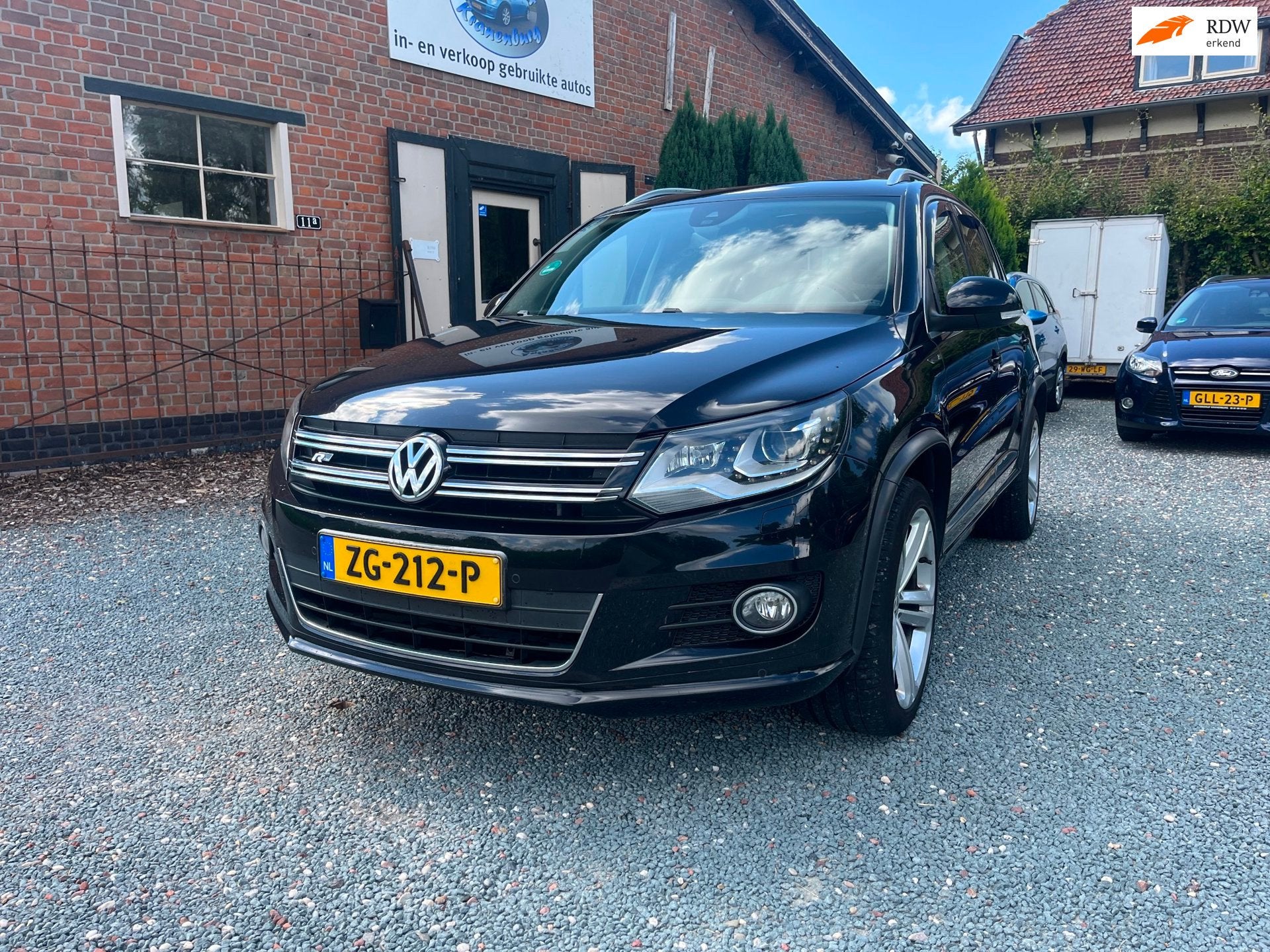 Volkswagen Tiguan 2.0 TSI Sport&Style 4Motion ( Navigatie +, Automaat, Euro 5, Gebruikt, Zwart