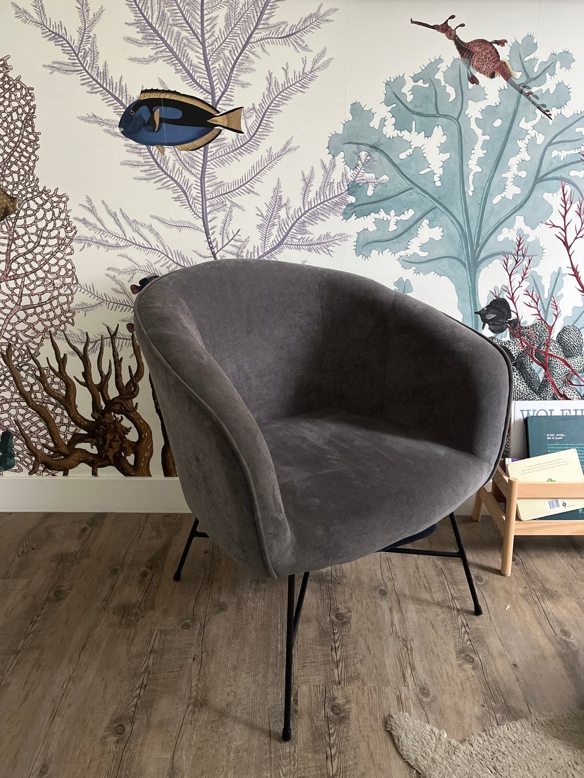 Fauteuil Grijze stoel voor babykamer, Ophalen of Verzenden, Zo goed als nieuw, Metaal, Eén