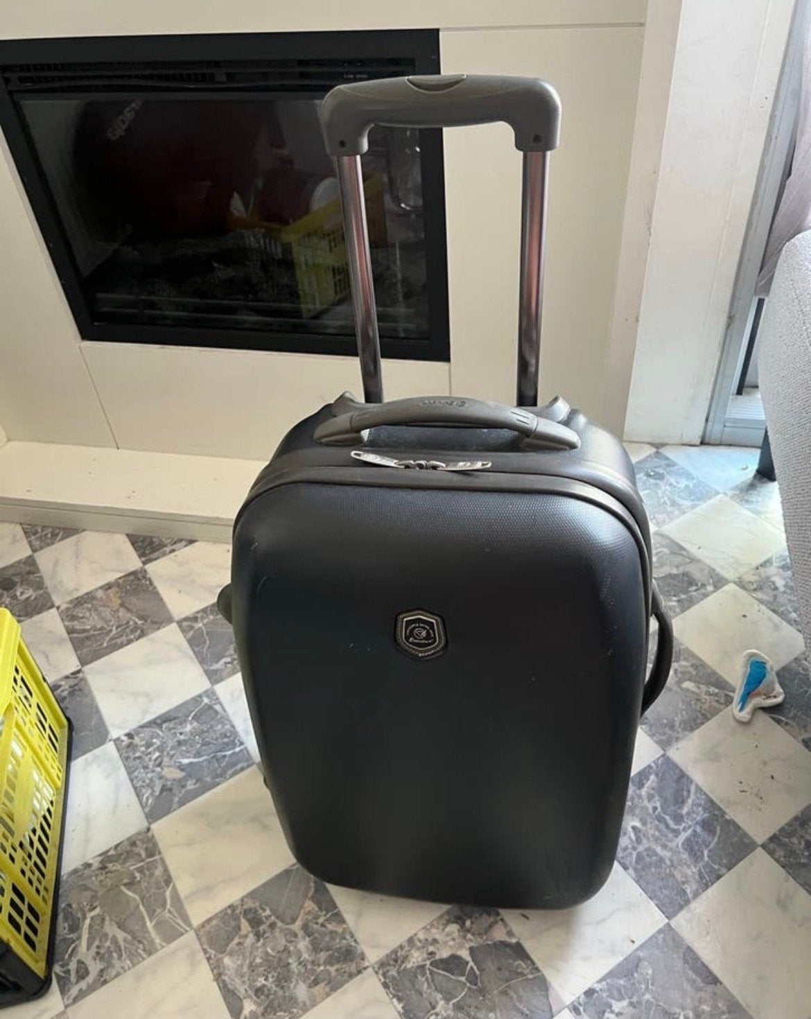 Zwarte handbagage koffer met uitschuifbare handgreep, 40 tot 60 cm, Gebruikt, 20 tot 30 cm, Zwart