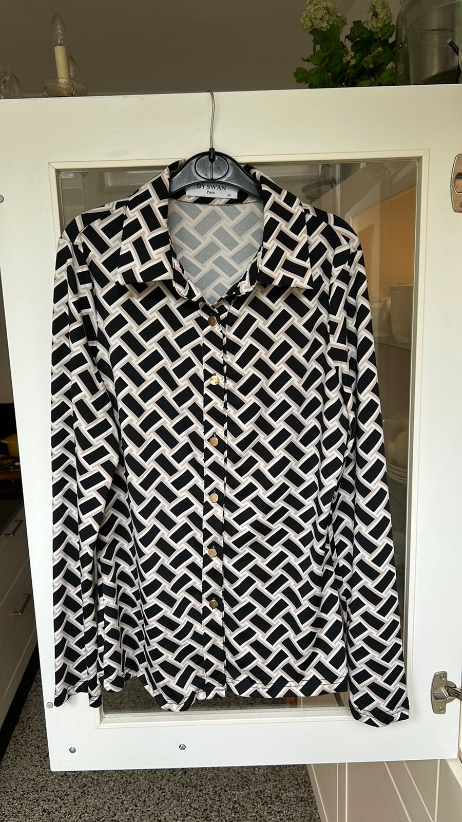 BY SWAN travelstof blouse geometrisch motief S/M, Ophalen of Verzenden, Zo goed als nieuw, Maat 36 (S), Zwart
