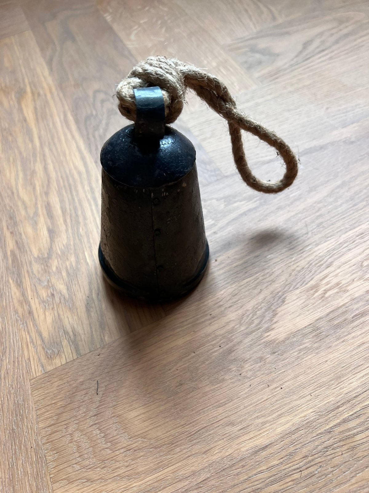 Bel, Zwart, Overige materialen, Ophalen of Verzenden, Landelijk