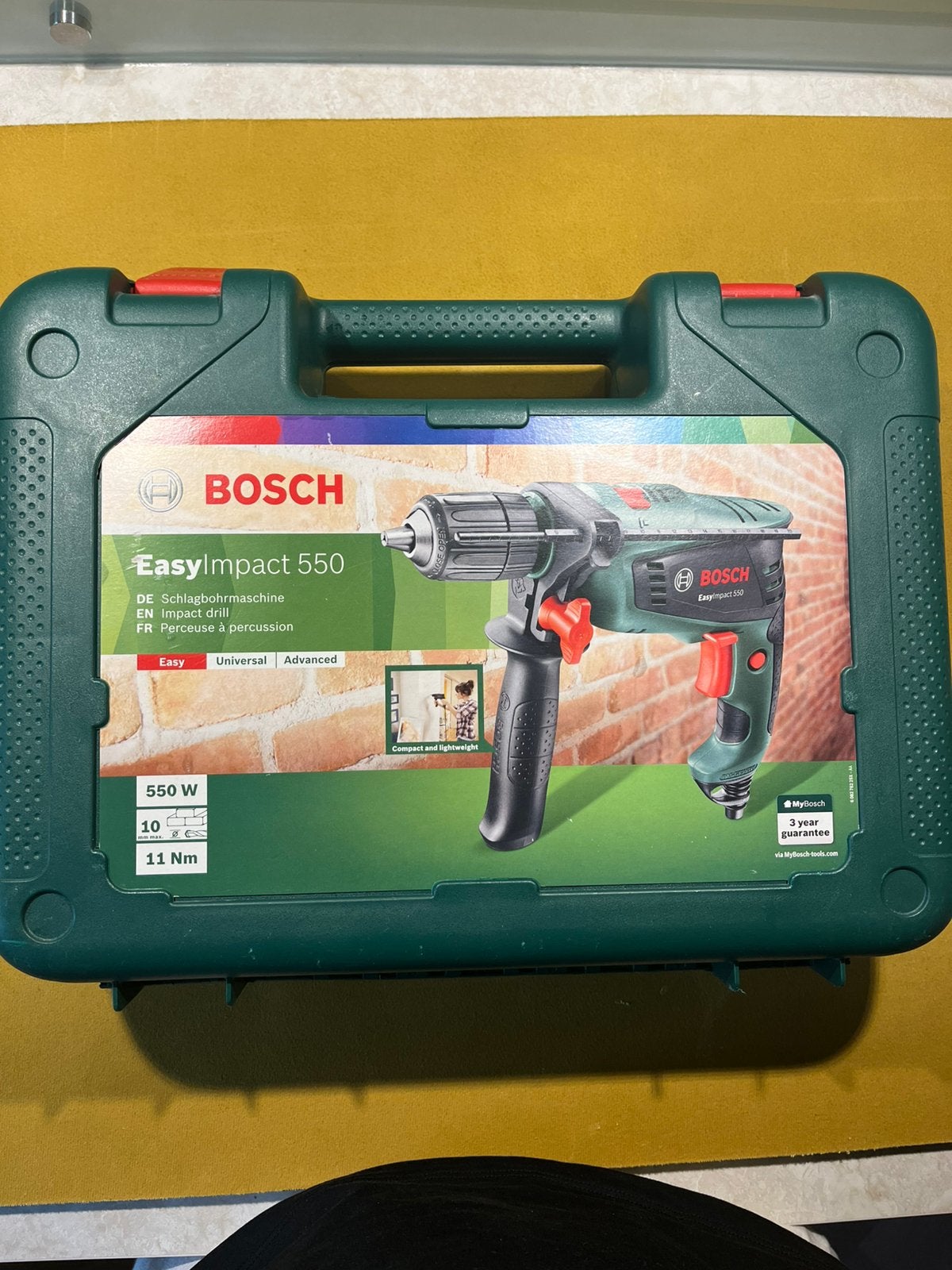 Bosch easy impact 550, Doe-het-zelf en Verbouw, Boormachine, Gebruikt, Ophalen of Verzenden, Klopboormechanisme