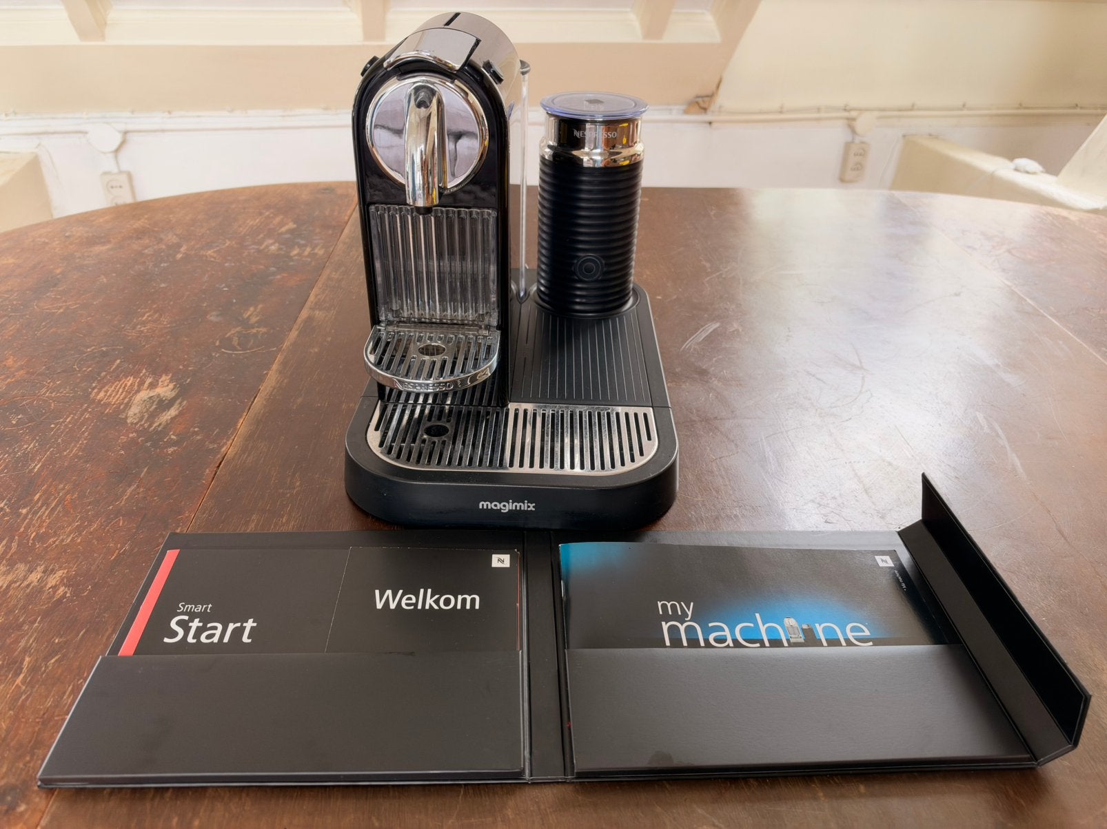 Foto 5 van Nespresso Magimix machine met melkopschuimer