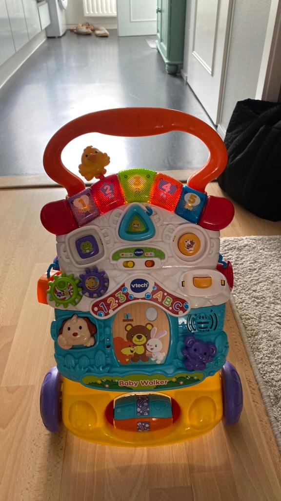 Baby walker vtech, Kinderen en Baby's, Speelgoed | Vtech, Ophalen, Zo goed als nieuw, 6 maanden tot 2 jaar