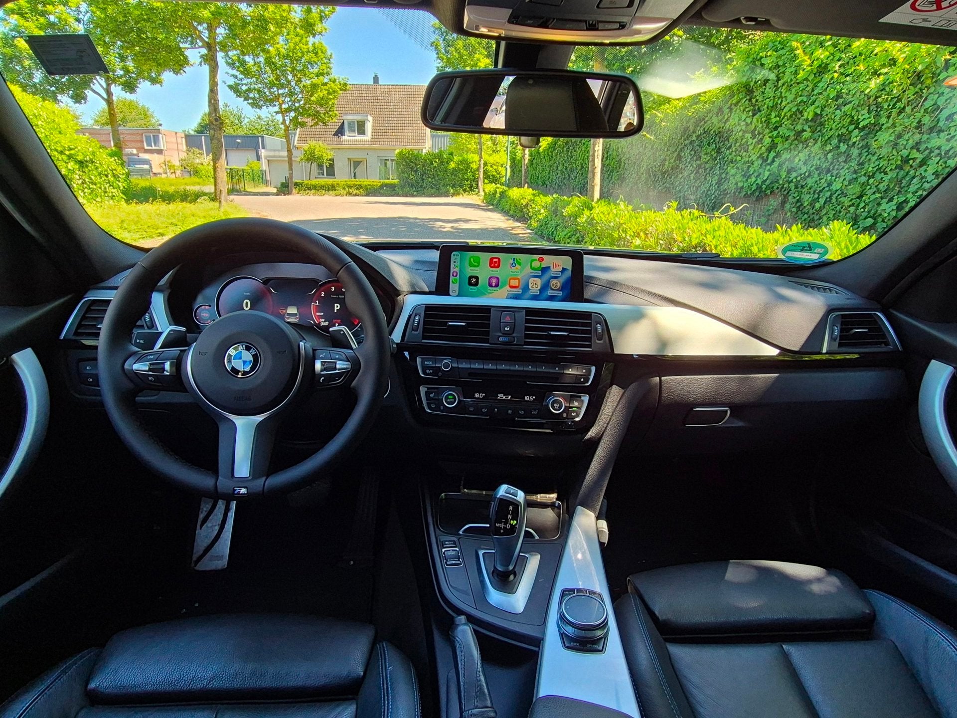 BMW 3-serie Touring M Sport Edition Apple CarPlay Trekhaak 1, Automaat, Gebruikt, 1465 kg, 3 cilinders