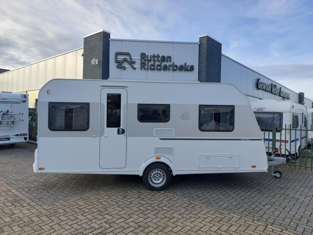 Knaus Sport 460 EU, Caravans en Kamperen, Standaardzit, Bedrijf, Overige typen, 5 tot 6 meter
