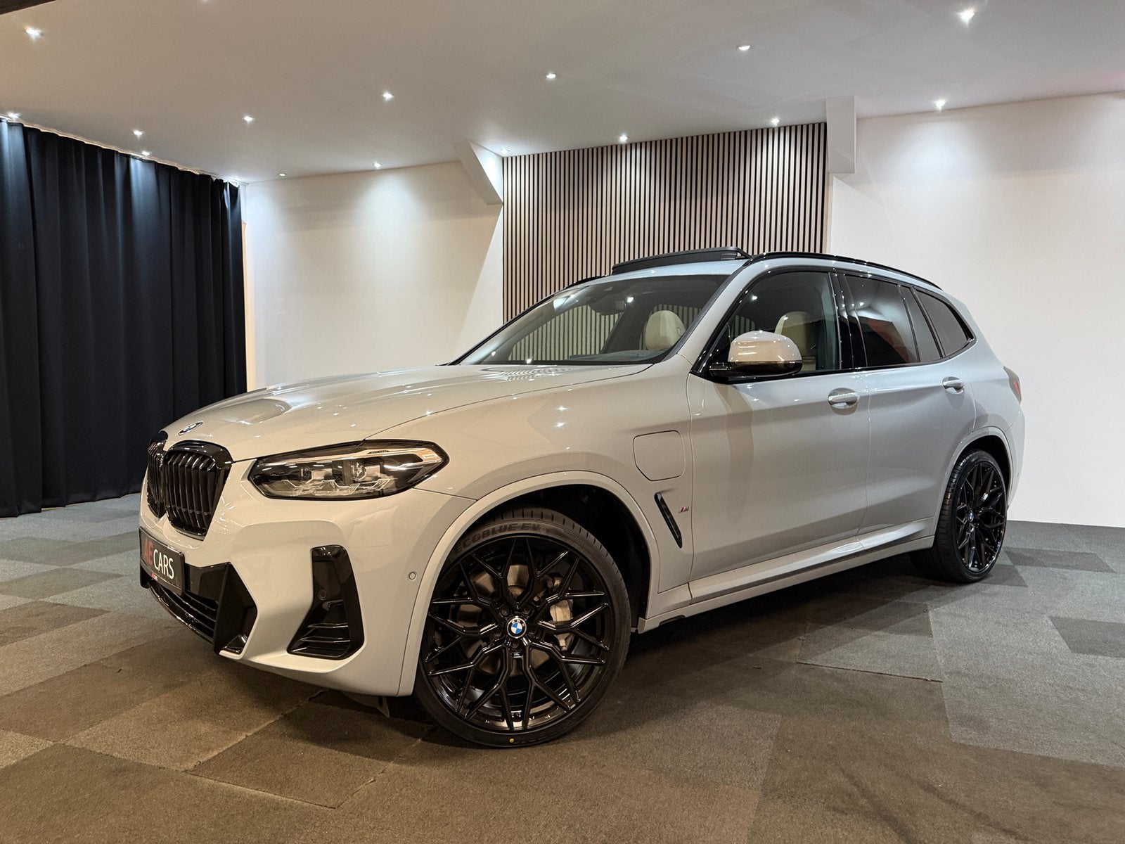 BMW X3 XDrive30e High Executive M-Sport Leder/Pano/Headup/21, Auto's, Automaat, 1998 cc, 4 cilinders, Lichtsensor