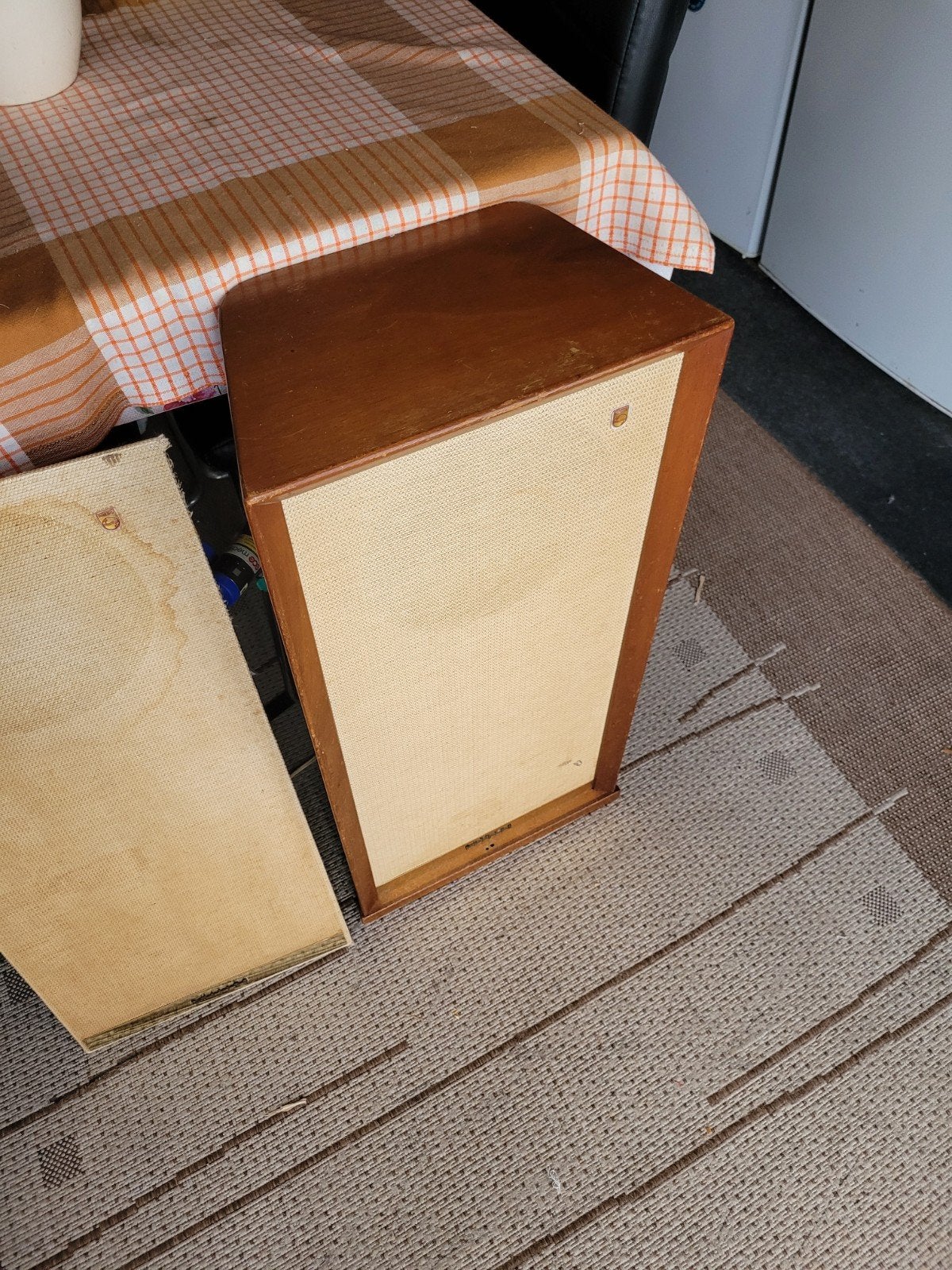 Nette lege Philips box AD5046 - Vintage luidsprekerkast, Audio, Tv en Foto, Philips, Gebruikt, Overige typen, Ophalen of Verzenden