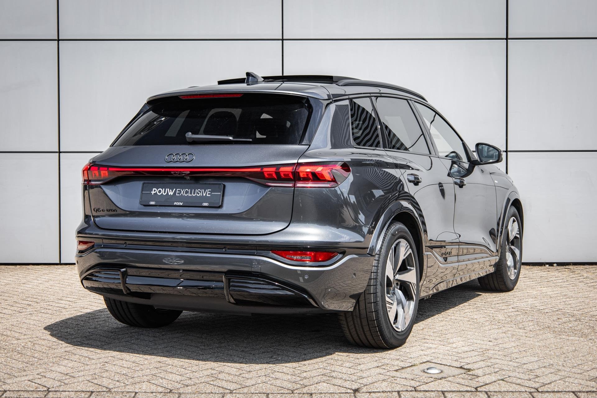 Audi Q6 e-tron 306pk S Edition Performance 100 kWh | Tech Pr, Automaat, 12 maanden, Leder, SUV of Terreinwagen