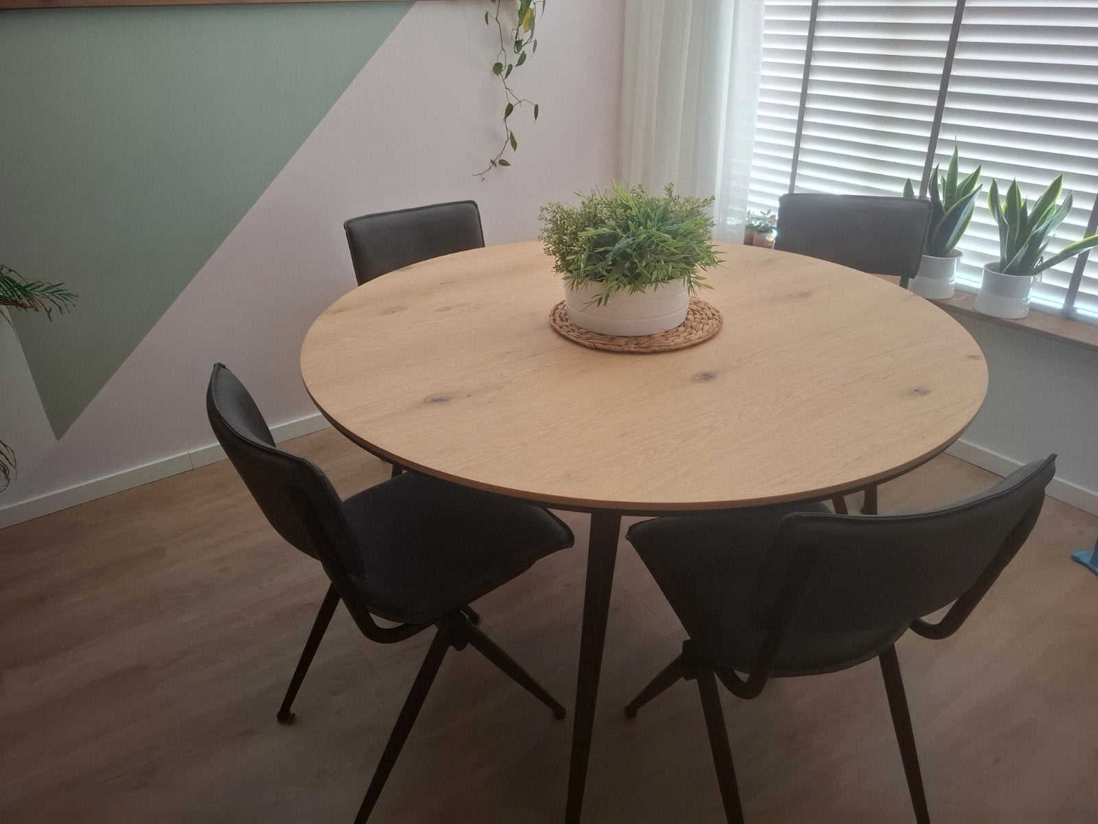 ronde eettafel, 130  (excl. stoelen), Ophalen, Rond, 100 tot 150 cm, 100 tot 150 cm
