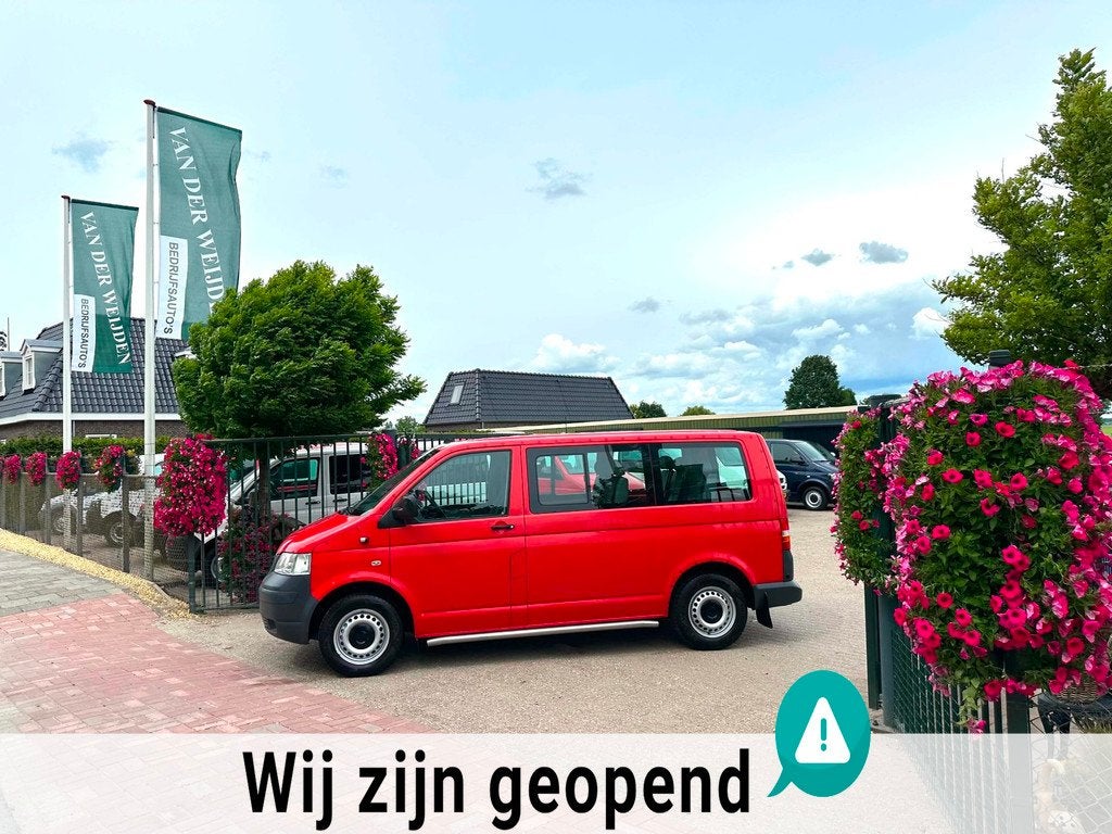 Volkswagen Transporter Kombi 2.5 TDI AUTOMAAT 174 PK! 7 PERS, Stof, Gebruikt, Overige carrosserieën, Bedrijf