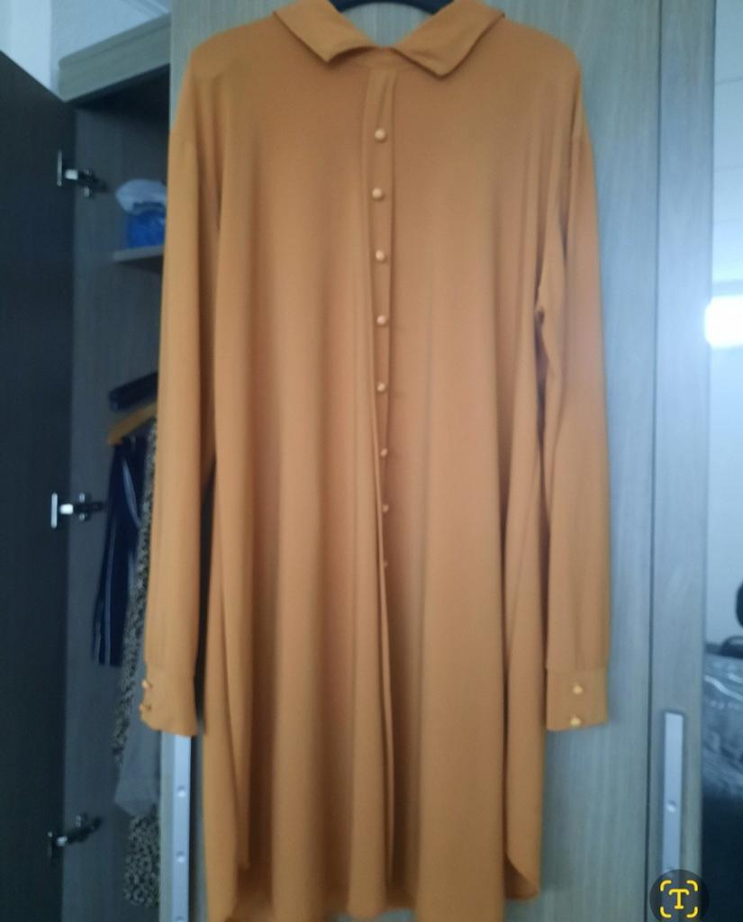 Midi jurk met knoopsluiting en kraag, Maat 38/40 (M), Geel, Ophalen of Verzenden, Onder de knie