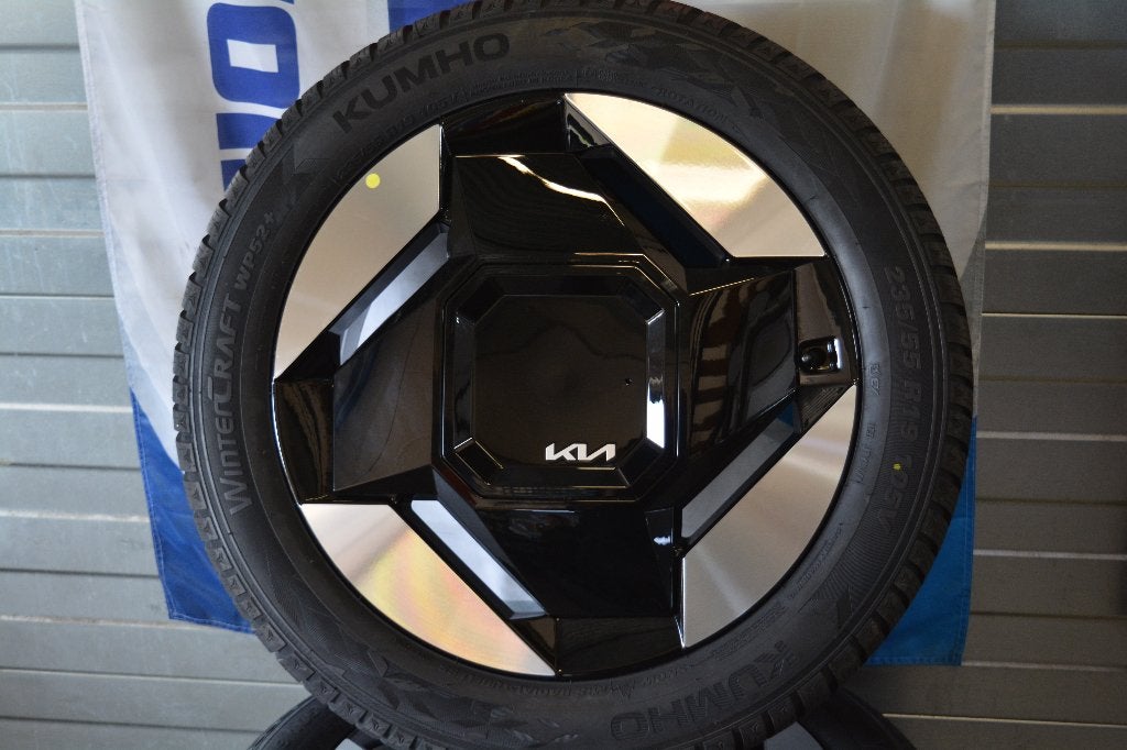 Originele Nieuwe "19" Winterset voor op een Kia EV5