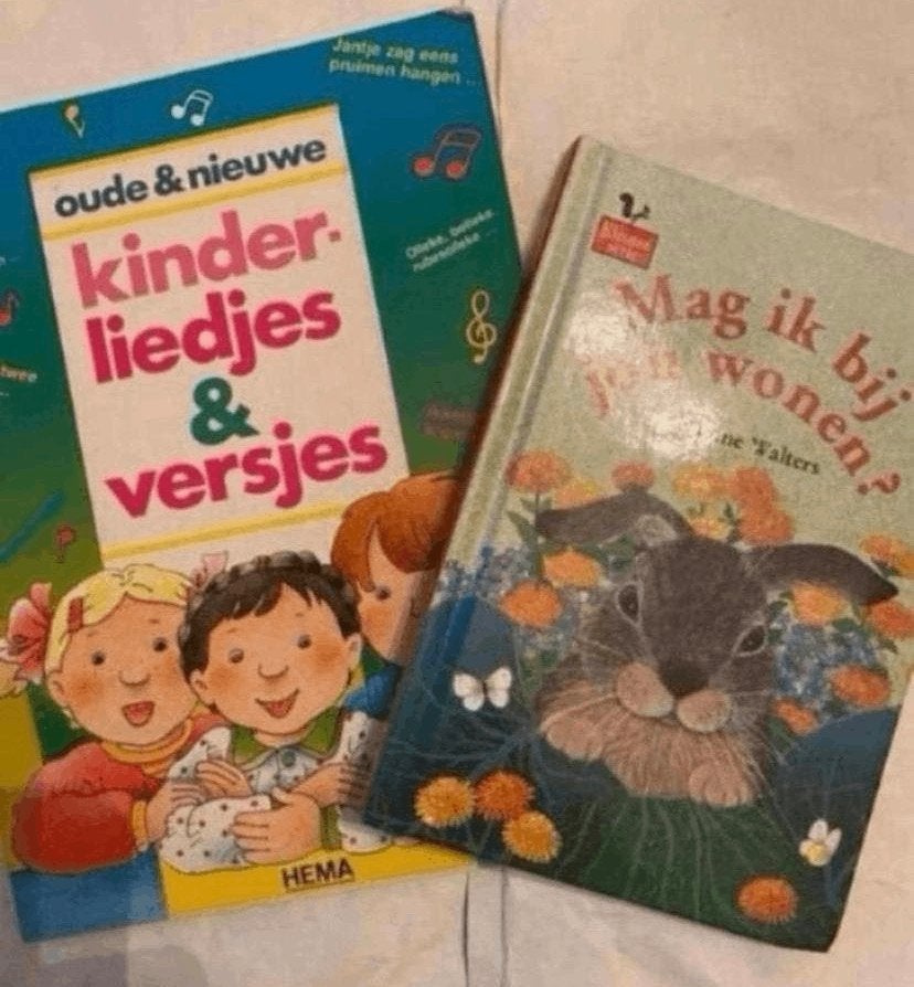 OUDE EN NIEUWE KINDERLIEDJES & VERSJES, Ophalen of Verzenden, Gelezen, Non-fictie