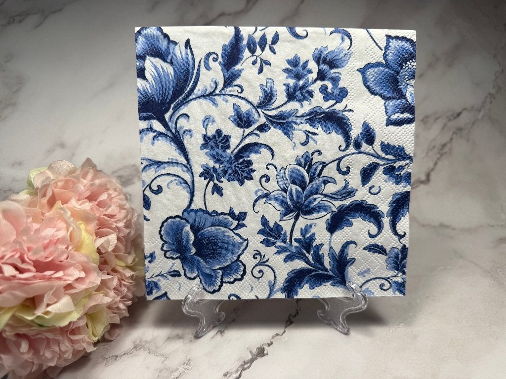 Knutsel servetten Delfts blauw bloemen/sier takken nr 433, Ophalen of Verzenden, Nieuw, Papier of Karton, Blauw