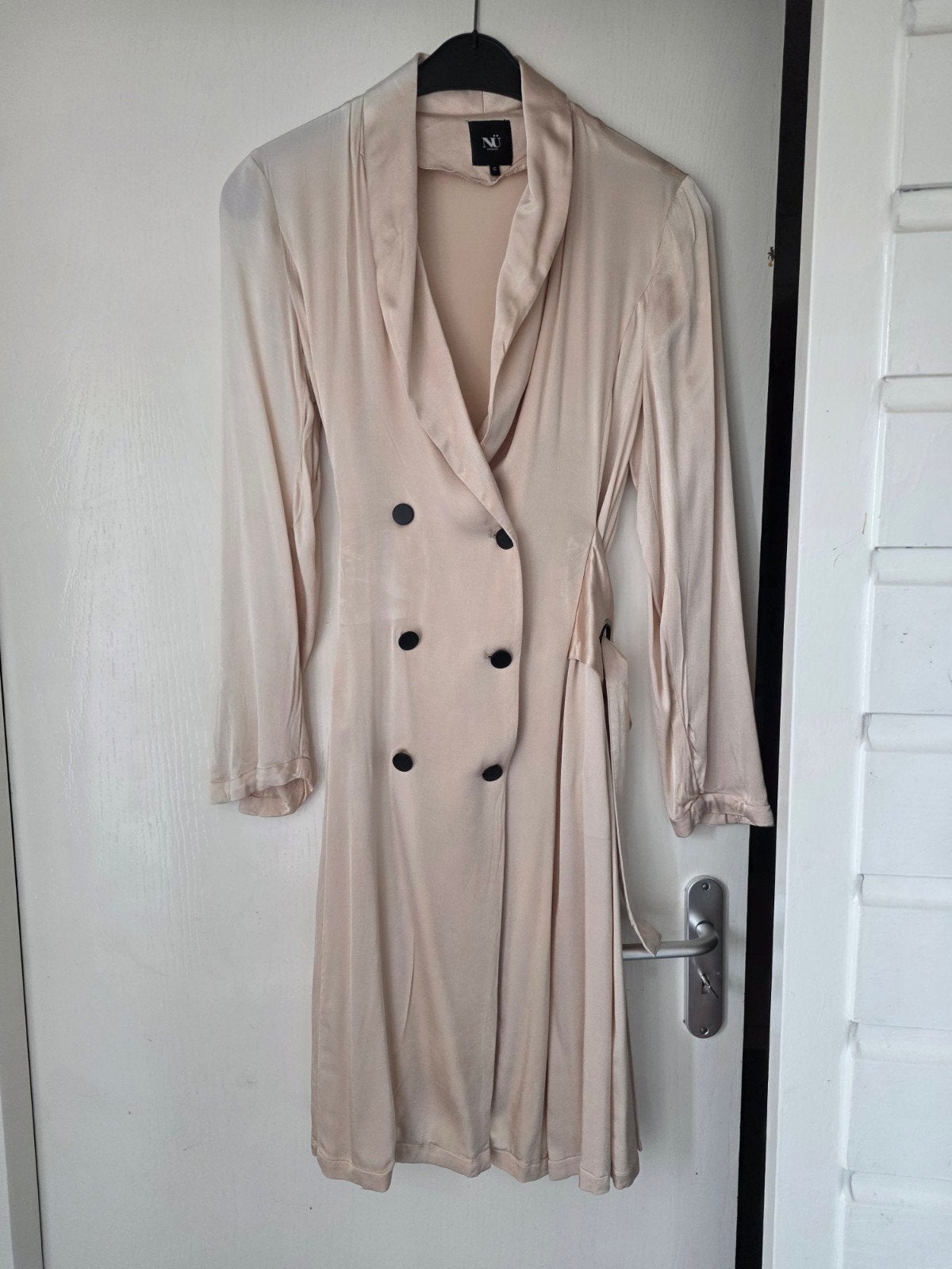 NÜ Denmark poederroze jurk Maat S (valt als een M), Kleding | Dames, Maat 38/40 (M), Verzenden, Knielengte, Roze